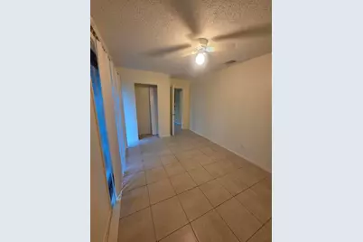 1917 SE Burgundy Lane, Port Saint Lucie, FL 34952 - Photo 7