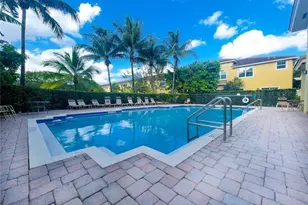 2851 W Prospect Rd, Tamarac, FL 33309 - Photo 11
