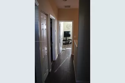 2851 W Prospect Road #1308, Tamarac, FL 33309 - Photo 7
