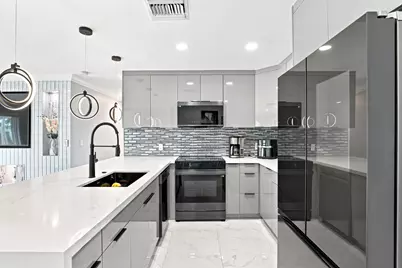 2331 SW 50th Terrace, Fort Lauderdale, FL 33317 - Photo 5