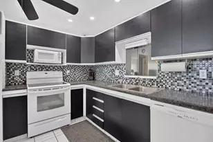 2301 Lucaya Ln, Coconut Creek, FL 33066 - Photo 3