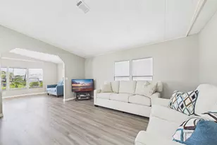 7831 SE Shenandoah Dr, Hobe Sound, FL 33455 - Photo 15