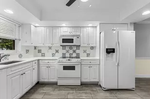 3031 NE 51st St, Fort Lauderdale, FL 33308 - Photo 3