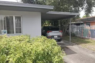780 NW 179th St, Miami Gardens, FL 33169 - Photo 3