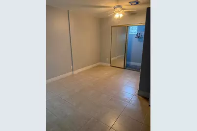 192 Caroline Drive, West Palm Beach, FL 33413 - Photo 3