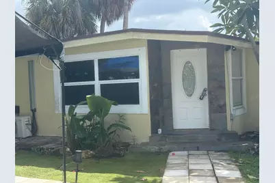 192 Caroline Drive, West Palm Beach, FL 33413 - Photo 1