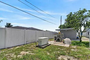 3110 NW 211th St, Miami Gardens, FL 33056 - Photo 29