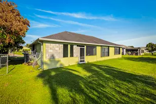 1462 SE North Balcourt Ct SE, Port Saint Lucie, FL 34952 - Photo 21