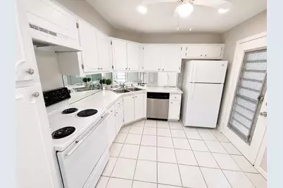 3360 Spanish Moss Terrace #313, Lauderhill, FL 33319 - Photo 5