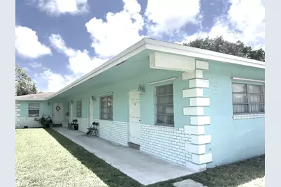 886 NE 35th Street #1, Oakland Park, FL 33334 - Photo 1