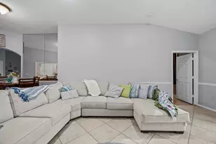 6957 Blue Skies Dr, Lake Worth, FL 33463 - Photo 7