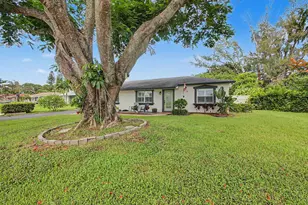 19732 Colorado Cir, Boca Raton, FL 33434 - Photo 5