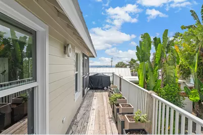 1790 NE Mango Terrace, Jensen Beach, FL 34957 - Photo 31
