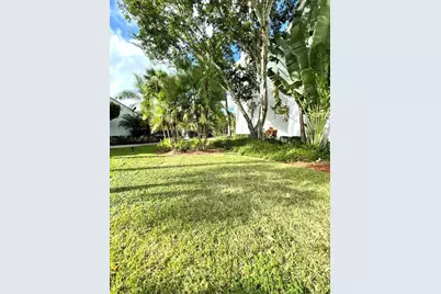 711 N Pine Island Road #305, Plantation, FL 33324 - Photo 23