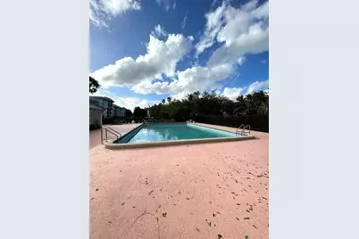 711 N Pine Island Road #305, Plantation, FL 33324 - Photo 21