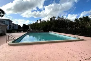 711 N Pine Island Rd, Plantation, FL 33324 - Photo 21