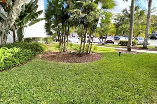 711 N Pine Island Rd, Plantation, FL 33324 - Photo 25