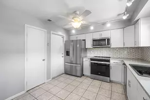9945 Papaya Tree Trail, Boynton Beach, FL 33436 - Photo 11