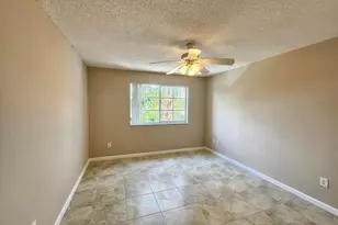 140 Yacht Club Way, Hypoluxo, FL 33462 - Photo 11