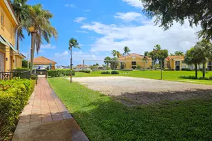 140 Yacht Club Way, Hypoluxo, FL 33462 - Photo 33