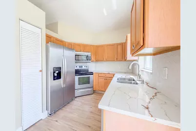 90 NW 42nd Way, Deerfield Beach, FL 33442 - Photo 9