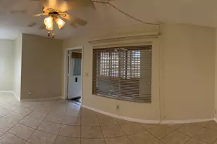 117 Lake Pine Cir, Greenacres, FL 33463 - Photo 5
