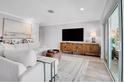 23313 Lago Mar Circle, Boca Raton, FL 33433 - Photo 21