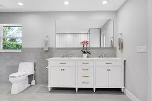 23313 Lago Mar Cir, Boca Raton, FL 33433 - Photo 3