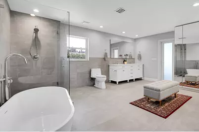 23313 Lago Mar Circle, Boca Raton, FL 33433 - Photo 5