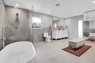 23313 Lago Mar Cir, Boca Raton, FL 33433 - Photo 5