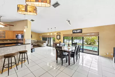 9437 NW 46th Court, Sunrise, FL 33351 - Photo 9
