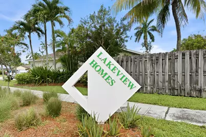 9437 NW 46th Court, Sunrise, FL 33351 - Photo 35