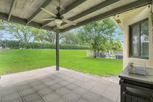 6041 SW 195th Ave, Pembroke Pines, FL 33332 - Photo 41