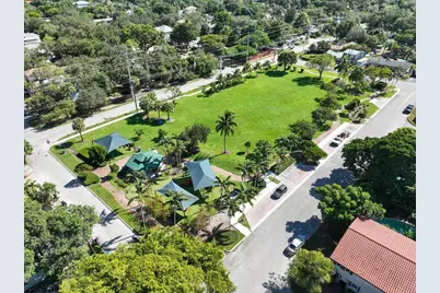 913 Orange Isle #1-2, Fort Lauderdale, FL 33315 - Photo 5