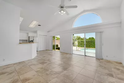 4355 Leicester Court, West Palm Beach, FL 33409 - Photo 5