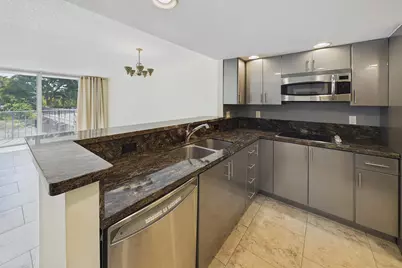 1800 N Andrews Avenue N #2A, Fort Lauderdale, FL 33311 - Photo 1