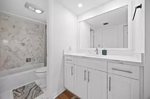 10777 W Sample Rd, Coral Springs, FL 33065 - Photo 17