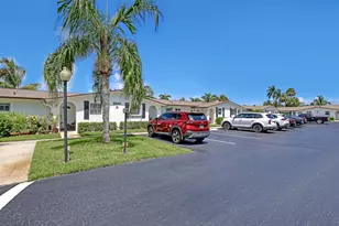 2940 Crosley Dr E, West Palm Beach, FL 33415 - Photo 19