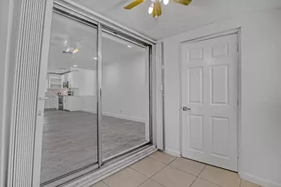 2940 Crosley Drive E, West Palm Beach, FL 33415 - Photo 17