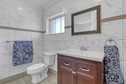 2940 Crosley Drive E, West Palm Beach, FL 33415 - Photo 9