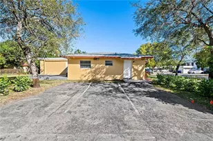 583 NW 17th Pl, Fort Lauderdale, FL 33311 - Photo 9