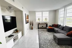 3091 N Course Dr, Pompano Beach, FL 33069 - Photo 5