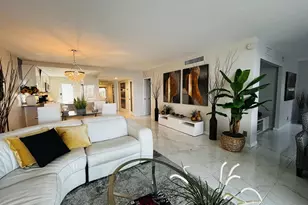 3091 N Course Dr, Pompano Beach, FL 33069 - Photo 9
