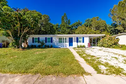 1625 30th Avenue, Vero Beach, FL 32960 - Photo 1