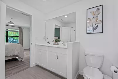 6001 Woods Edge Circle, Riviera Beach, FL 33410 - Photo 23