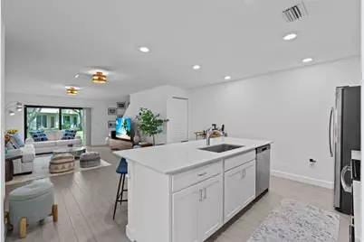 6001 Woods Edge Circle, Riviera Beach, FL 33410 - Photo 11