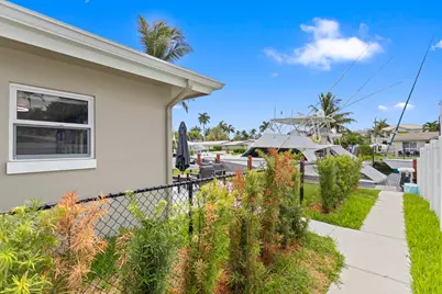 317 NE 3rd Avenue, Dania Beach, FL 33004 - Photo 59
