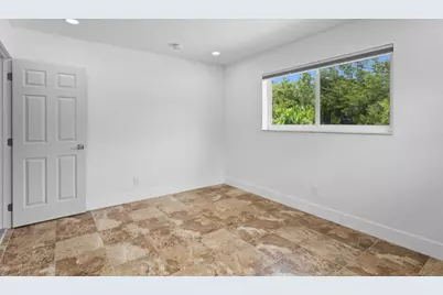 317 NE 3rd Avenue, Dania Beach, FL 33004 - Photo 37