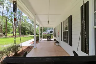 10635 Pine Needle Dr, Fort Pierce, FL 34945 - Photo 5