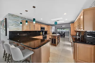 1571 SE 24th Avenue, Pompano Beach, FL 33062 - Photo 9